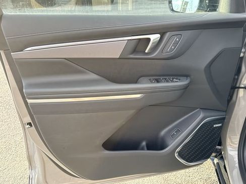 New 2026 Buick Enclave Sport Touring w/ LPO, Floor Liner Package image 22