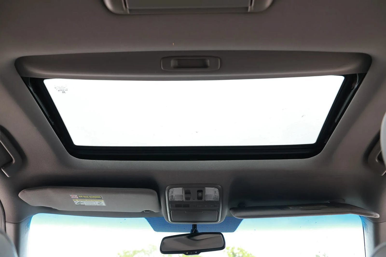 Used 2012 Honda Pilot Touring image 15