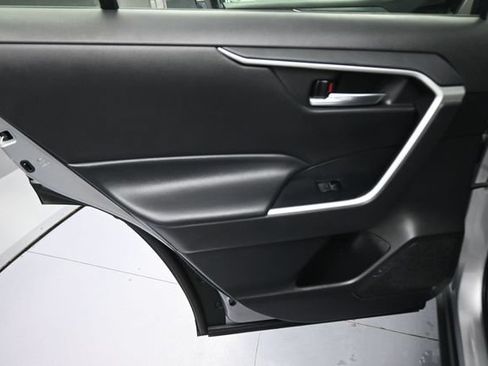 Used 2024 Toyota RAV4 XLE FWD image 18