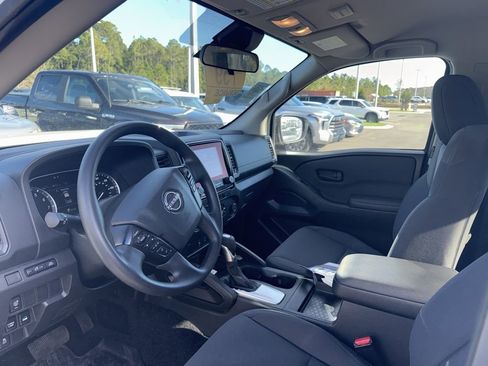Used 2023 Nissan Frontier S w/ Technology Package image 6
