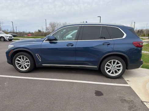 Used 2019 BMW X5 xDrive40i w/ Executive Package image 4