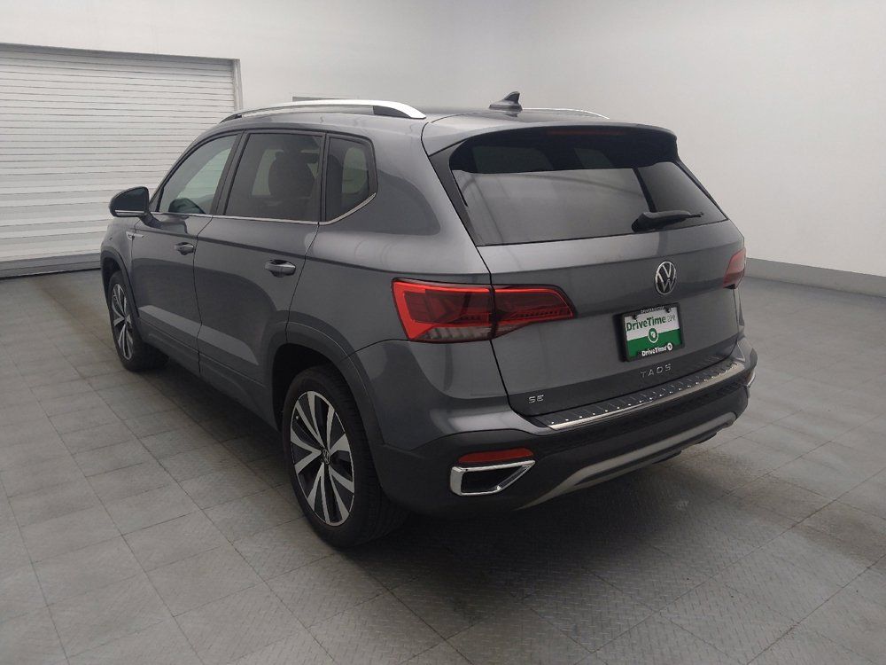 Used 2023 Volkswagen Taos SE FWD image 5
