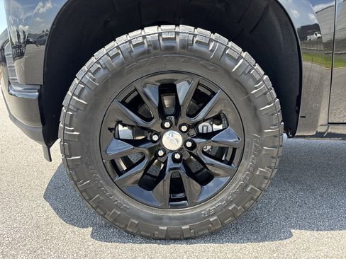 Used 2021 Chevrolet Silverado 1500 Custom RWD image 12