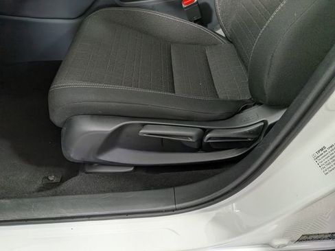 Used 2024 Honda HR-V LX image 15