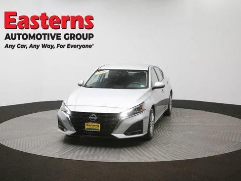 Used 2023 Nissan Altima 2.5 S FWD image 52
