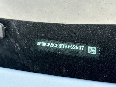 Used 2024 Ford Bronco Sport Outer Banks w/ Tech Package image 3