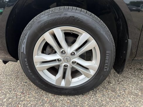 Used 2013 Nissan Rogue SV AWD/4WD image 20