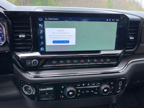 Used 2024 Chevrolet Silverado 1500 ZR2 image 14