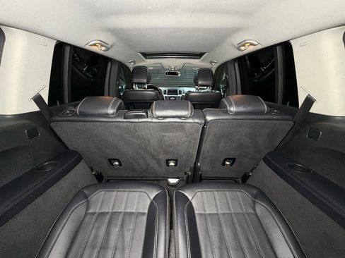 Used 2014 Mercedes-Benz GL 450 GL 450 4MATIC Sport Utility 4D image 19