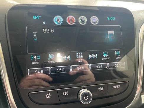 Used 2018 Chevrolet Equinox LT w/ Sun & Infotainment Package image 35