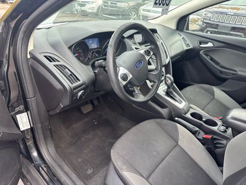 Used 2014 Ford Focus SE image 9
