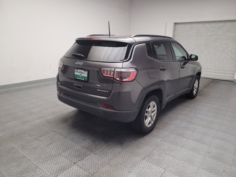 Used 2018 Jeep Compass Sport FWD image 9
