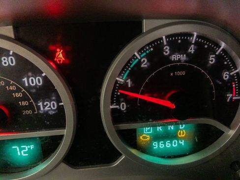 Used 2010 Jeep Wrangler Sport image 13