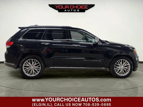 Used 2017 Jeep Grand Cherokee Summit AWD/4WD image 9