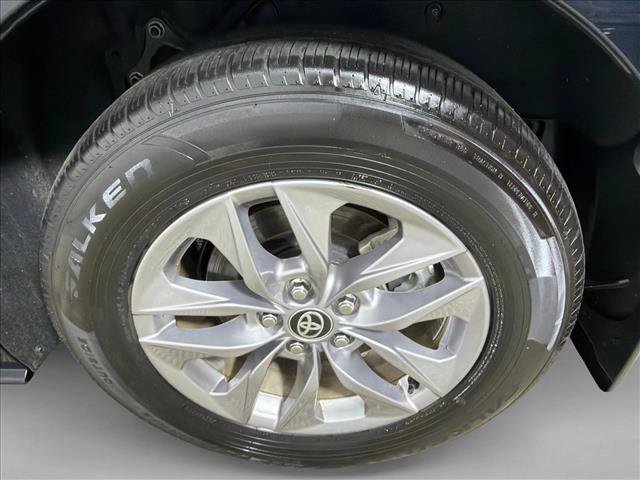 Used 2025 Toyota Sienna XLE w/ XLE Plus Package FWD image 20