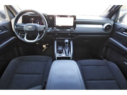 Used 2023 Chevrolet Colorado LT w/ LT Convenience Package RWD image 10
