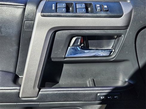 Used 2022 Toyota 4Runner Limited image 26