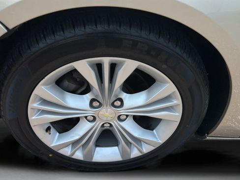 Used 2014 Chevrolet Impala LT w/ Premium Seating Package FWD image 30