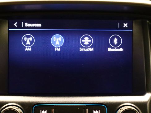 Used 2022 Chevrolet Colorado Z71 w/ Z71 Midnight Edition image 32