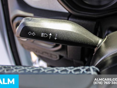 Used 2025 Jeep Wrangler Unlimited Sport AWD/4WD image 28