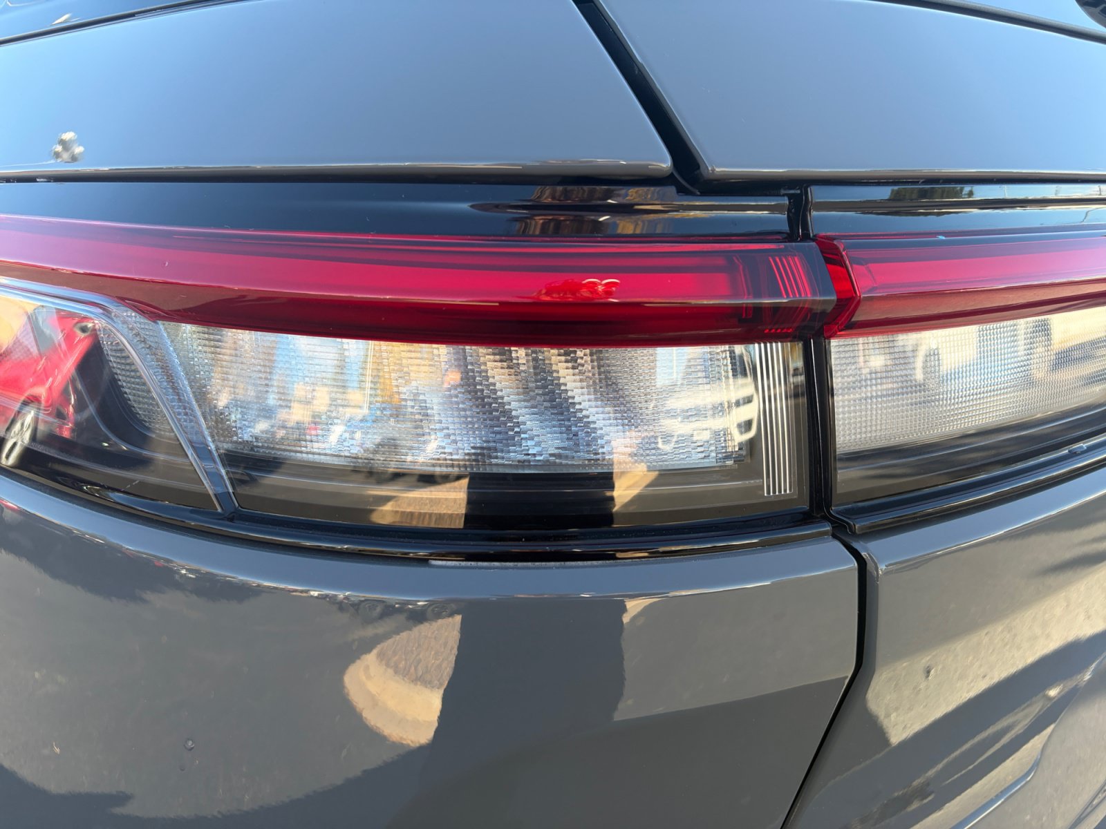 New 2027 Jeep Grand Cherokee Laredo X AWD/4WD image 28