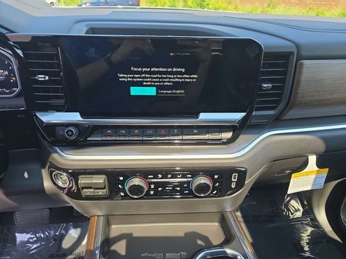 New 2026 Chevrolet Silverado 1500 High Country AWD/4WD image 20