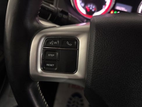 Used 2015 Dodge Grand Caravan SXT w/ Blacktop Package image 23