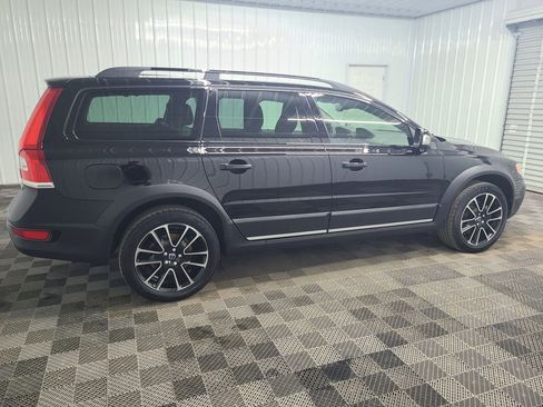 Used 2016 Volvo XC70 T5 Platinum image 11