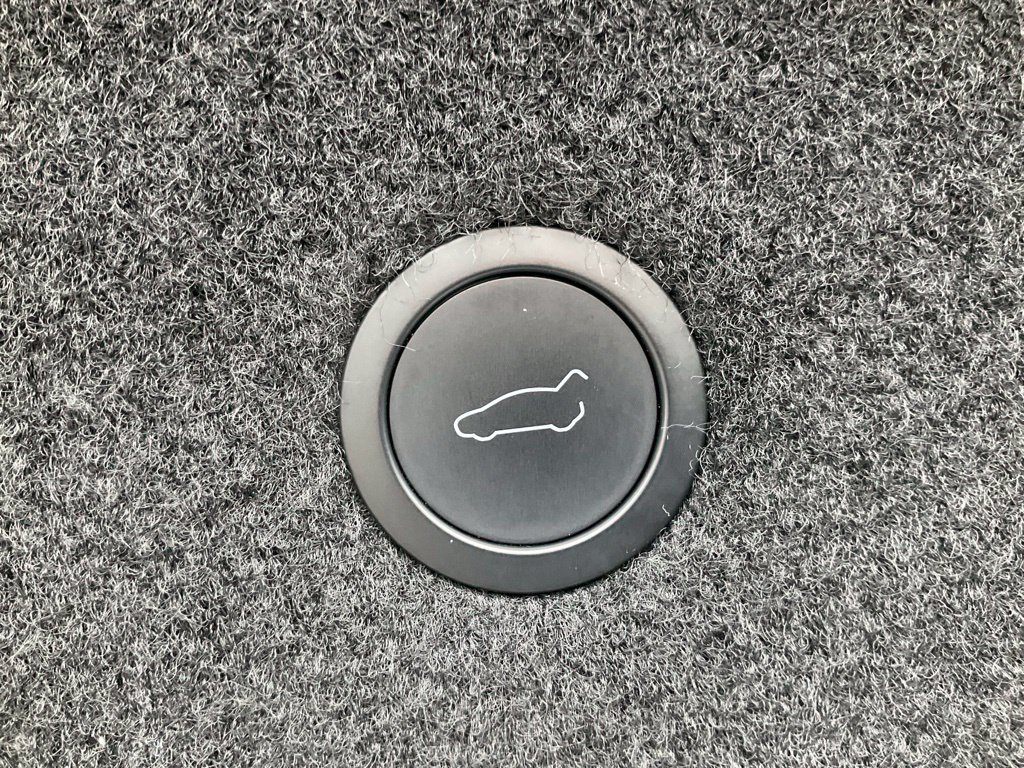 Used 2021 Tesla Model S Plaid AWD/4WD image 11