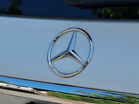 Used 2021 Mercedes-Benz GLS 450 4MATIC image 36