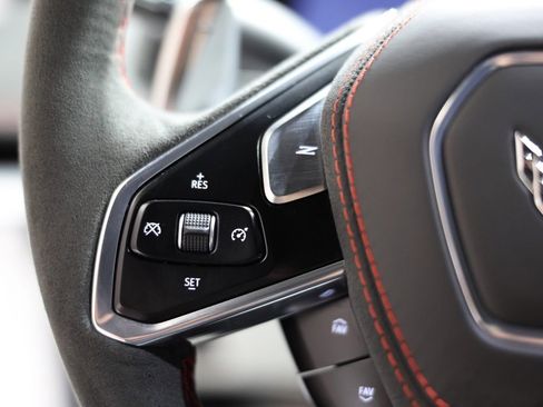 Used 2023 Chevrolet Corvette Stingray Premium Cpe w/ Z51 Performance Package image 40