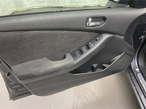 Used 2012 Nissan Altima 2.5 S w/ 20th Anniversary Pkg image 8