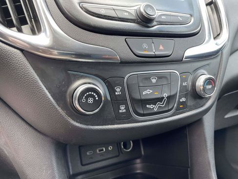 Used 2023 Chevrolet Equinox LT AWD/4WD image 14