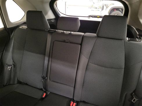 Used 2022 Toyota RAV4 LE image 14