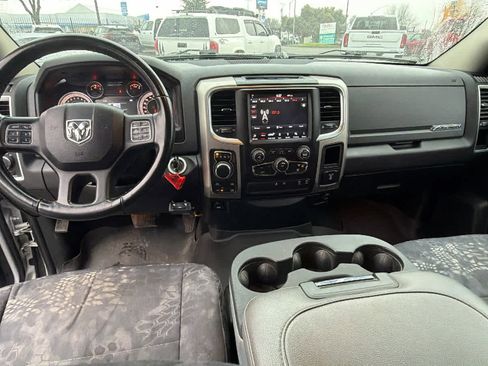 Used 2018 RAM 1500 Big Horn image 18