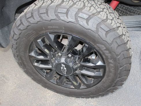 Used 2025 Chevrolet Silverado 2500 LT w/ Trail Boss Package AWD/4WD image 64