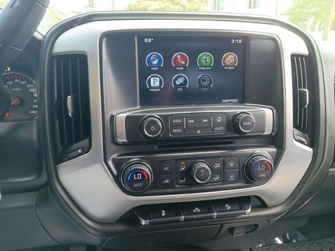 Used 2015 GMC Sierra 1500 SLE w/ SLE Value Package RWD image 18
