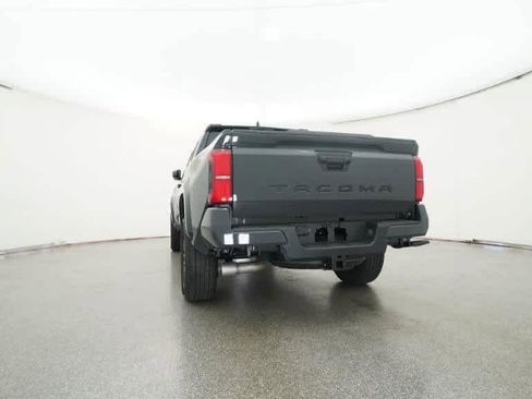 Used 2026 Toyota Tacoma TRD Sport image 59