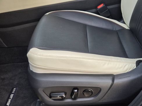 Used 2024 Lexus NX 250 FWD image 24