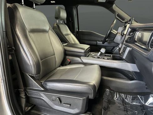 Certified 2024 Ford F150 Lightning Lariat image 31