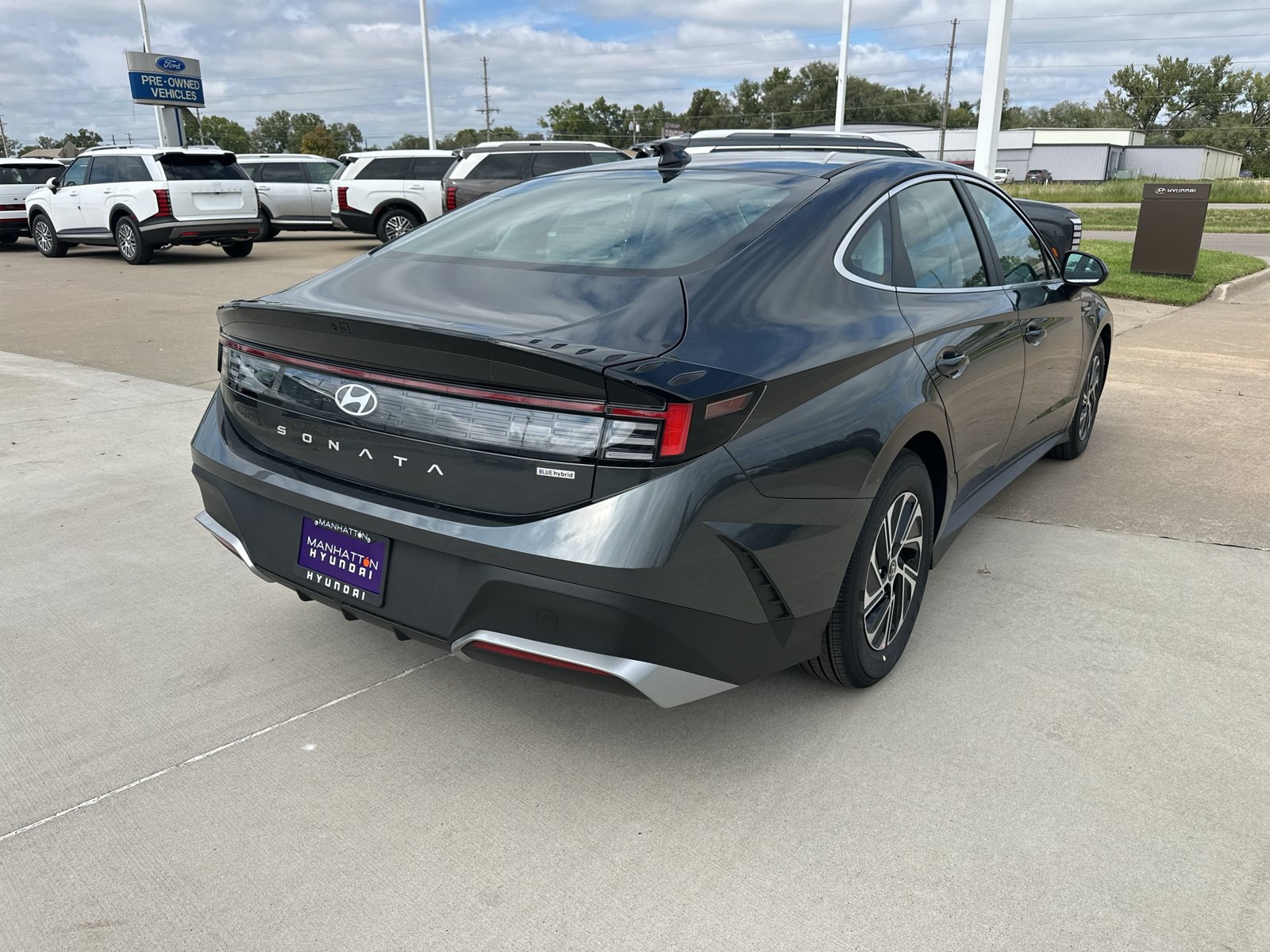 New 2026 Hyundai Sonata Blue FWD image 10
