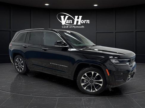 Used 2022 Jeep Grand Cherokee Overland w/ Luxury Tech Group IV image 43