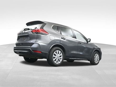 Used 2017 Nissan Rogue S FWD image 14