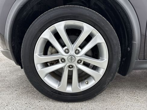 Used 2016 Nissan Juke SV image 38