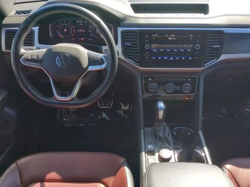 Certified 2022 Volkswagen Atlas Cross Sport SEL Premium R-Line image 14