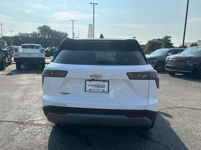 New 2027 Chevrolet Equinox LT w/ Safety and Technology Package FWD image 4