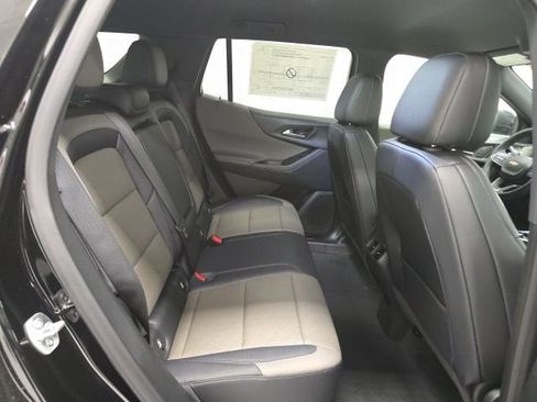 New 2026 Chevrolet Equinox LT w/ Convenience Package II AWD/4WD image 26