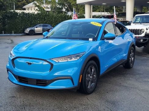 Used 2022 Ford Mustang Mach-E Select w/ Comfort/Technology Package image 3