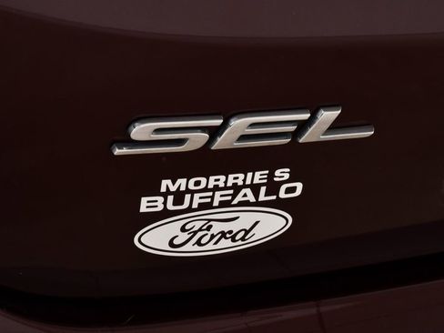 Used 2024 Ford Edge SEL w/ Convenience Package image 22