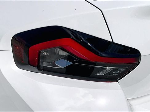Used 2026 BMW M2 w/ Lighting Package RWD image 25
